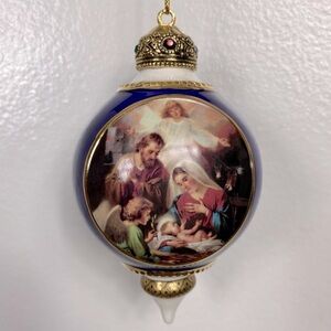 Vintage porcelain ornament Bradford Exchange Promise of a Savior collection